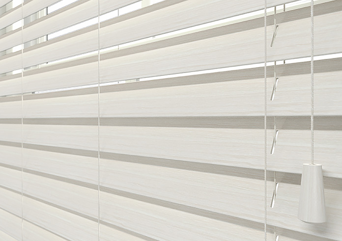 Malmo, White Ash - Motorised Venetian Blind - Image 4